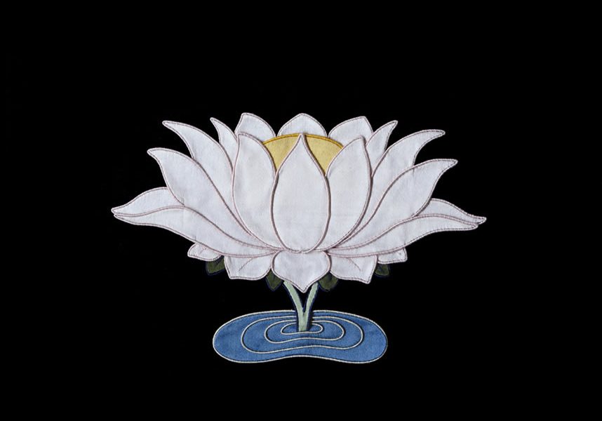 image of silk Lotus by Leslie Rinchen-Wongmo ©2000