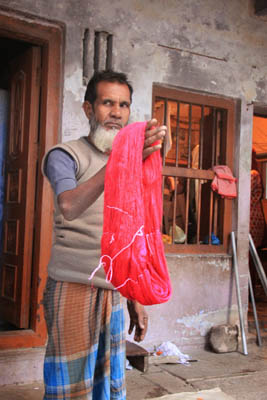 Varanasi dyed silk yarn (Kris)